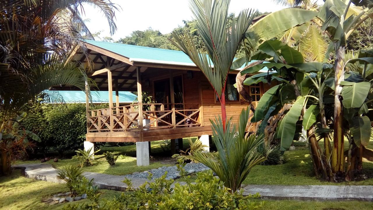 J&H Garden Cabinas Bocas Town Bagian luar foto