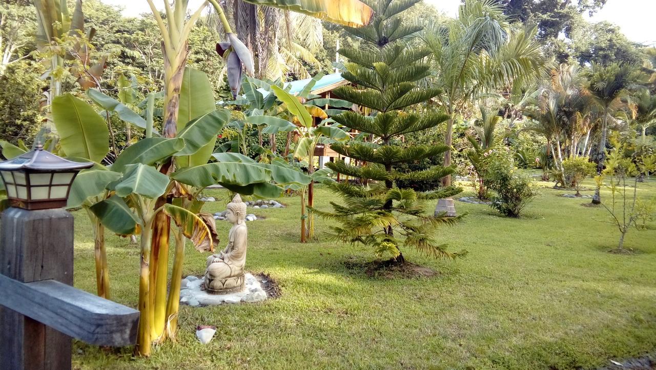 J&H Garden Cabinas Bocas Town Bagian luar foto