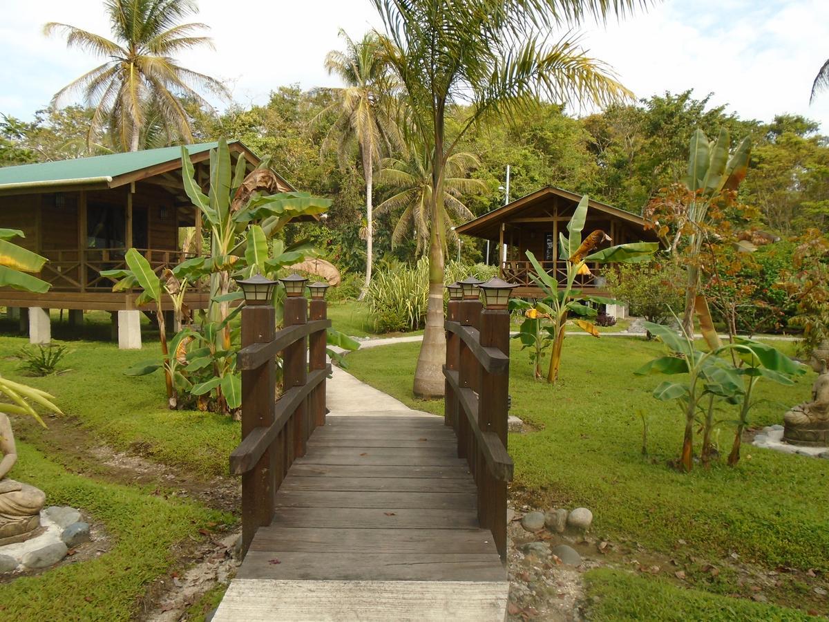 J&H Garden Cabinas Bocas Town Bagian luar foto