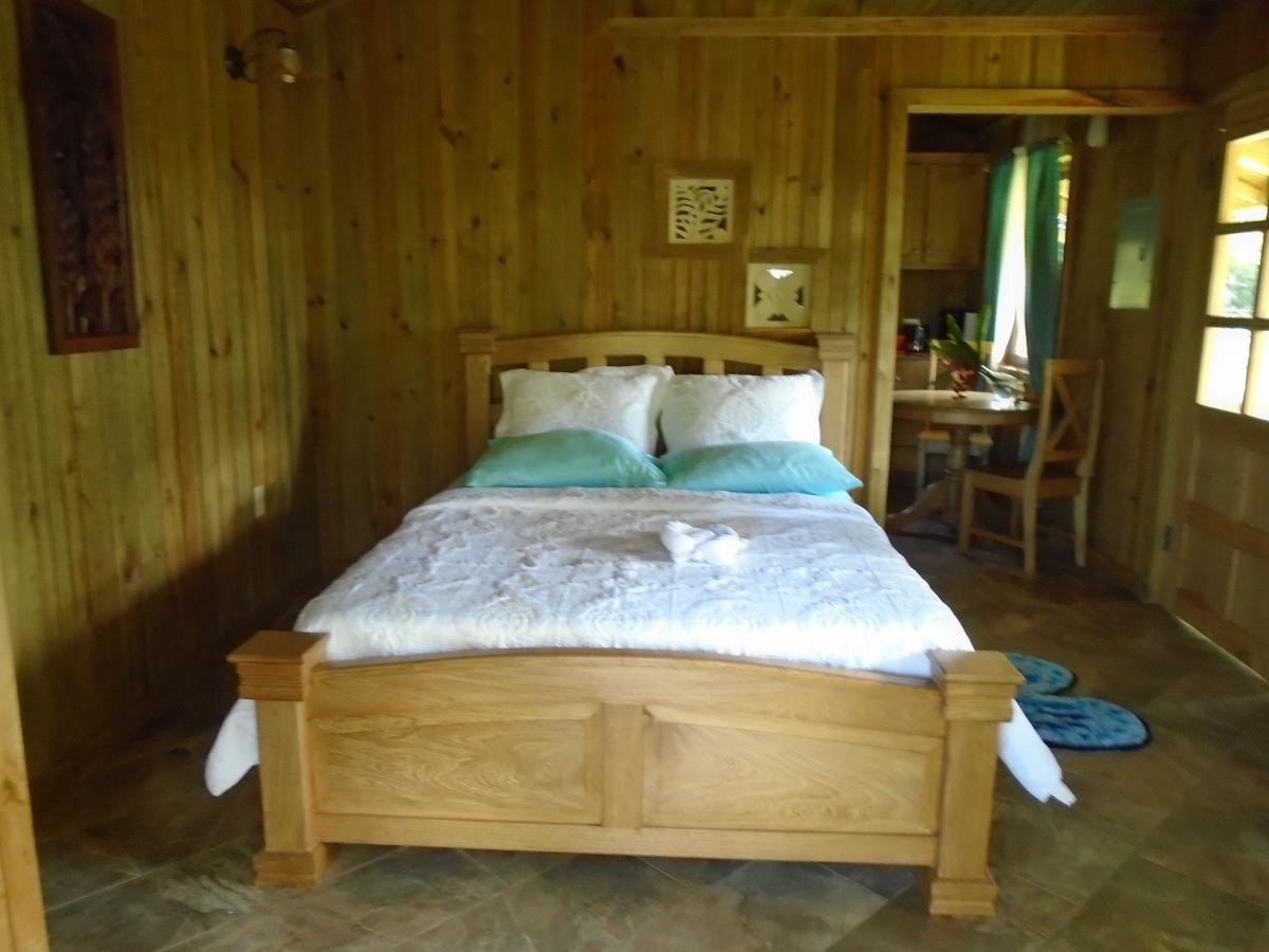 J&H Garden Cabinas Bocas Town Bagian luar foto
