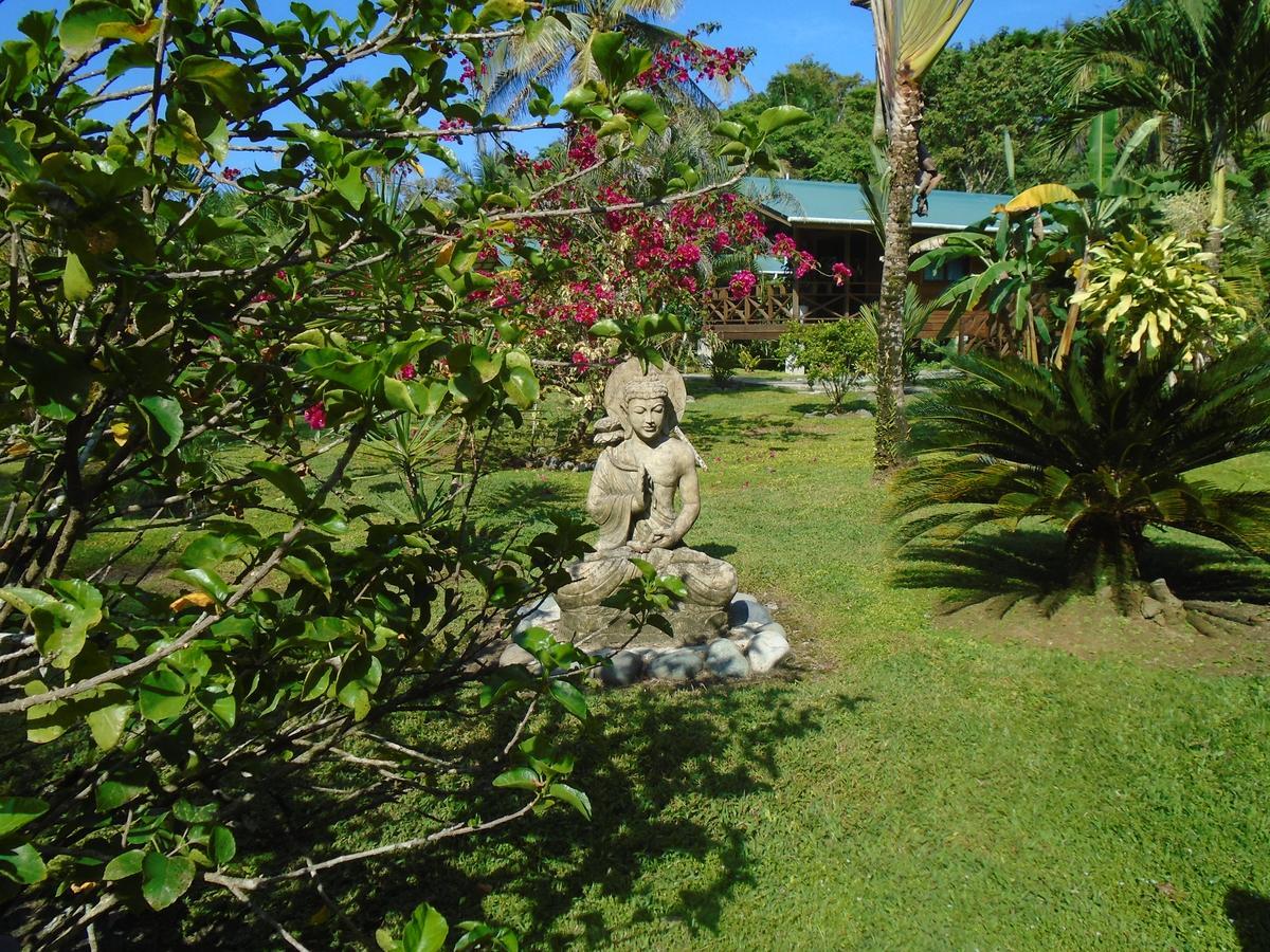 J&H Garden Cabinas Bocas Town Bagian luar foto